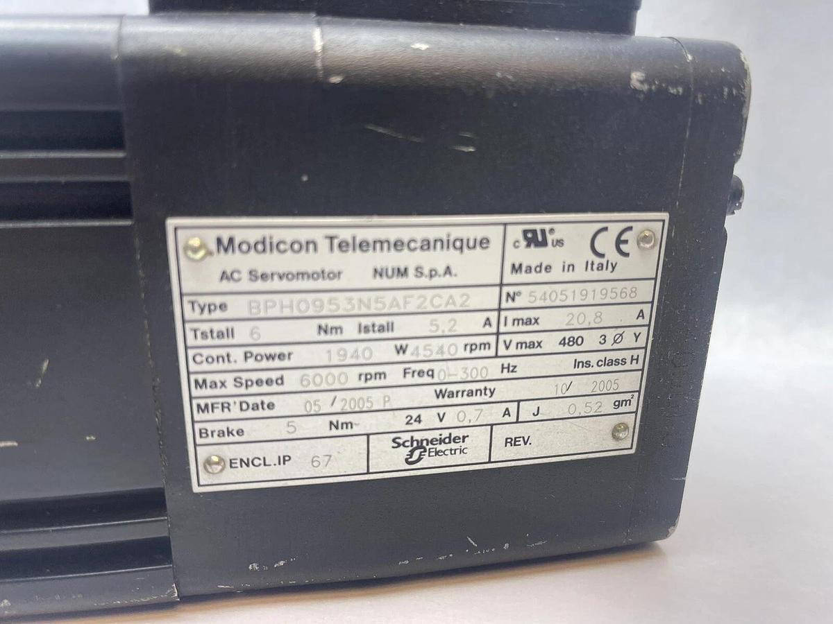 Refurbished MODICON TELEMECANIQUE BPH0953N5AF2CA2 1940W 4540rpm Servo Motor