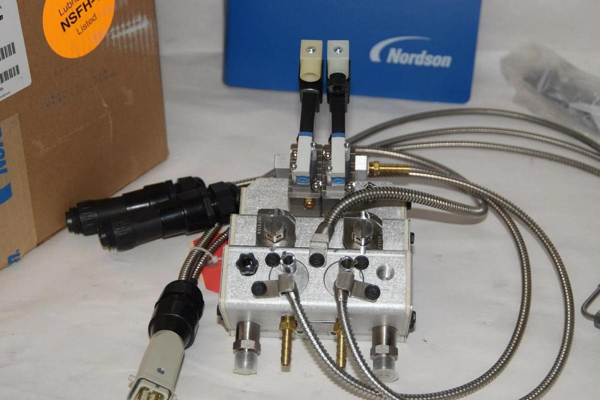 NORDSON 1500759 Applicator Glue Head UA-UMSCXX02-MXVIX/025.0-SPL4,16 (New)