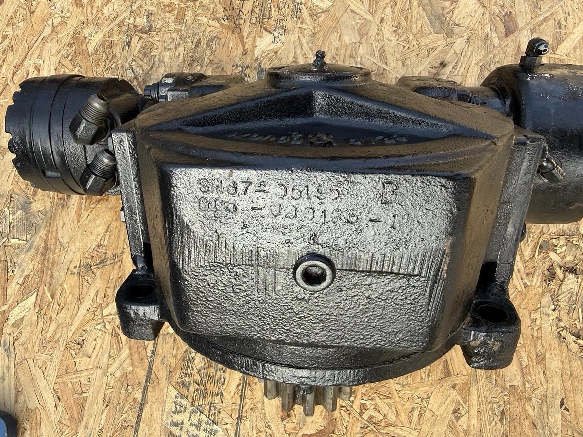 Used Altec Gear Products Worm Gear Box Gearbox 008-000125-1  008-50077 RE1208020F