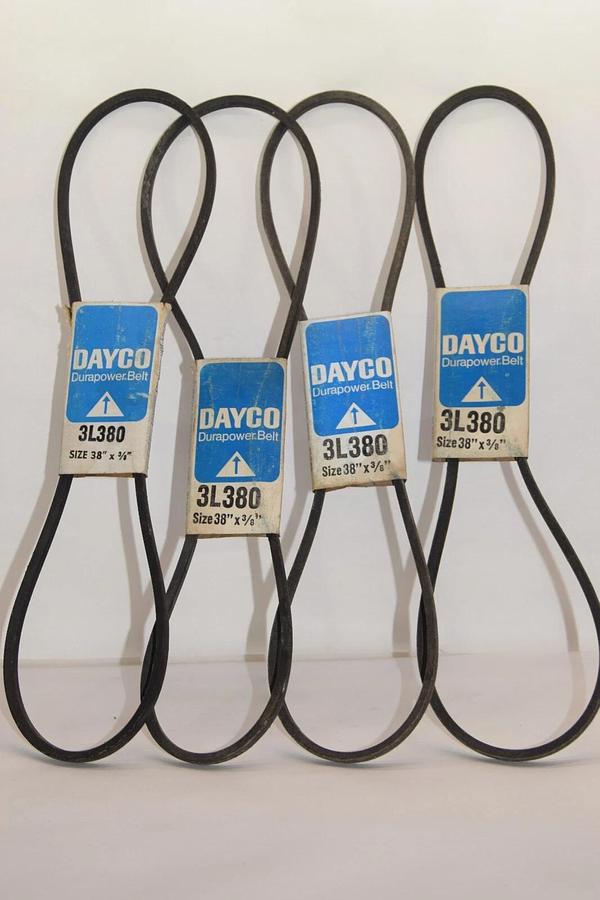 (NEW - Lot of 4) DAYCO 3L380 38" x 3/8" Durapower V-Belt USA