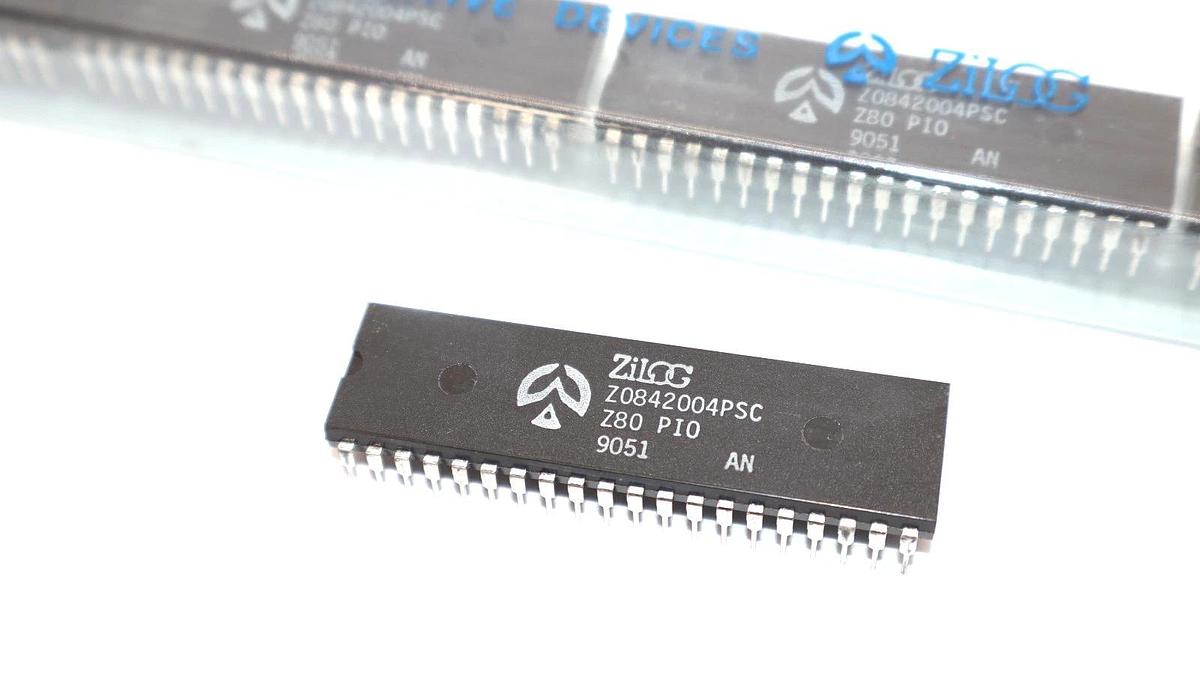 Zilog Integrated Circuit Prom Z0842004PSC , Z80 PI0 , Z80PI0 (New - Lot of 9)