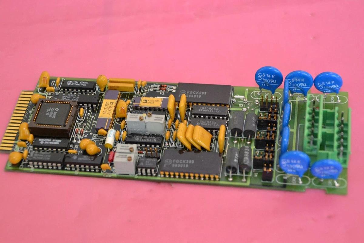 Used Bristol Babcock Angalog Input Module Board 392004-03-8 392004 Rev B