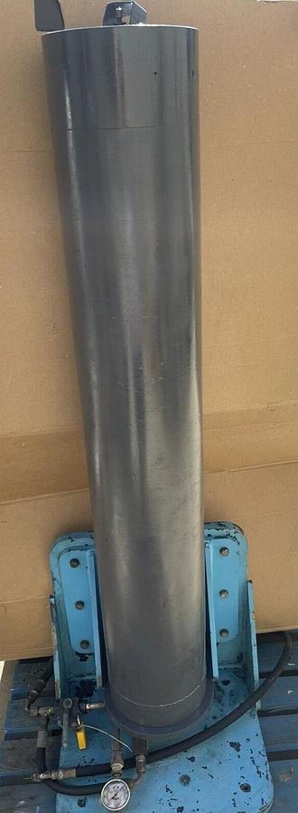 Used Large industrial hyd. Accumulator, Hydraulic Accumulators, 55" x 9"