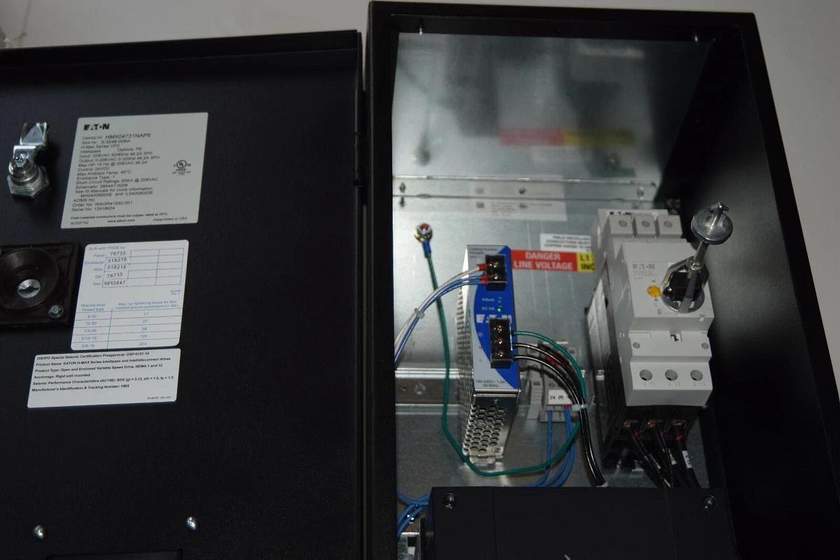 (New) EATON HMX04731NAP6 AC Drive H-Max VFD 208V 15HP 46.2A 15 HP HMX32AG04821-N