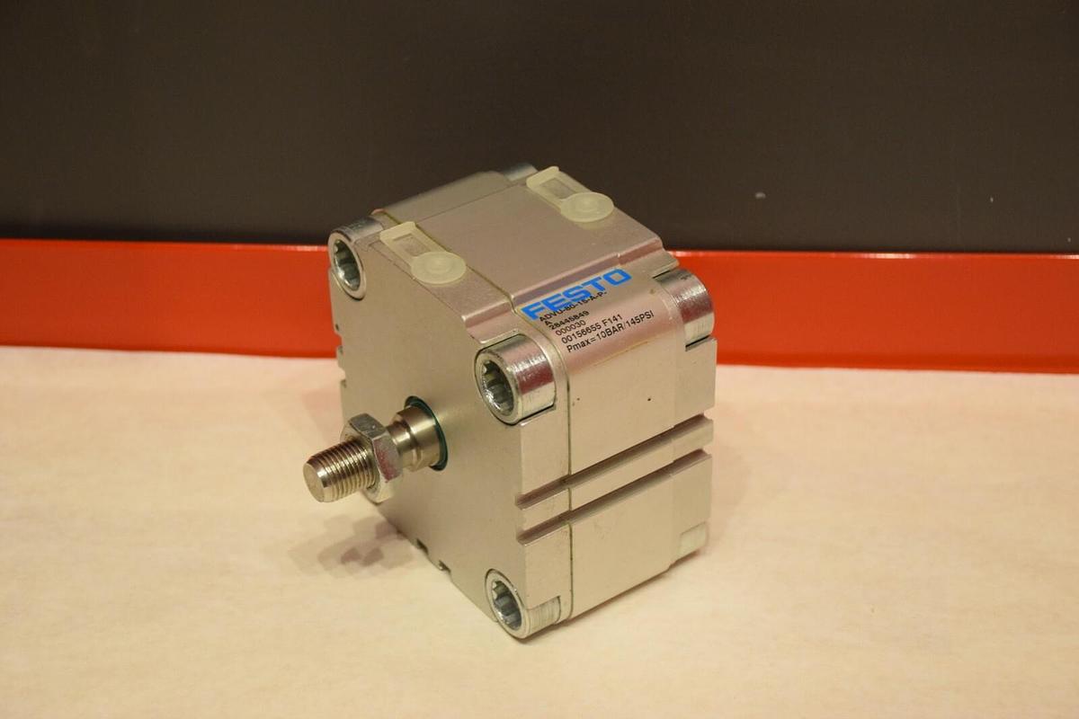 NEW FESTO ADVU-80-15-A-P-A 10BAR CYLINDER