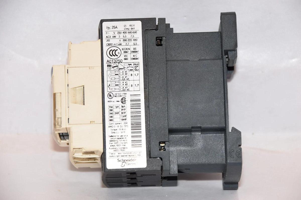 (NEW) TELEMECANIQUE LC1D12 25Amp 230V 50/60Hz Coil Contactor