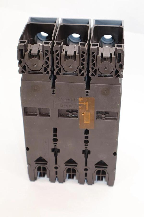 Siemens  3VA5 HFAS Circuit Breaker 250A 250 Amp 3VA5225-6EC31-0AA0 250H 3p NEW