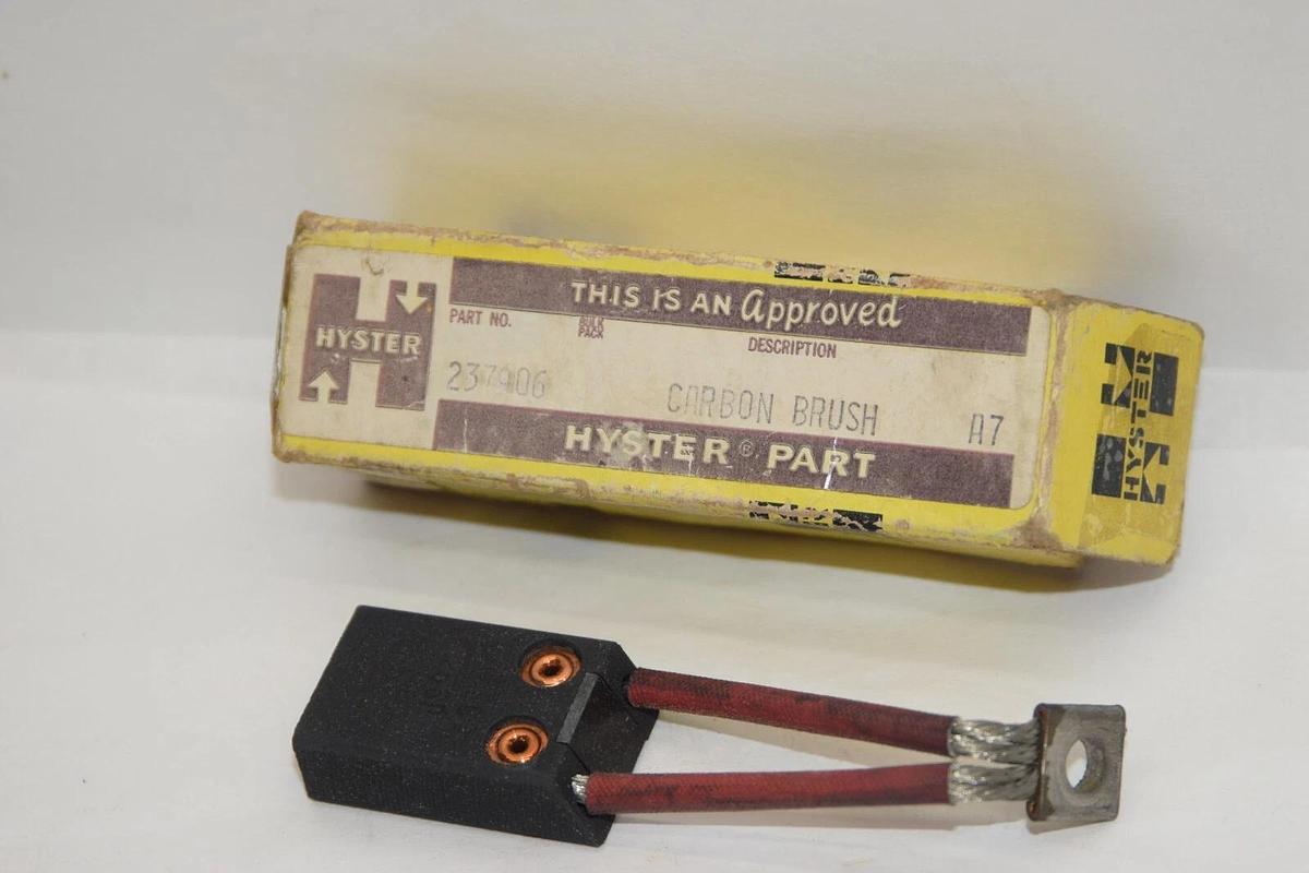 (NEW) HYSTER 237906 25SP Carbon Brush