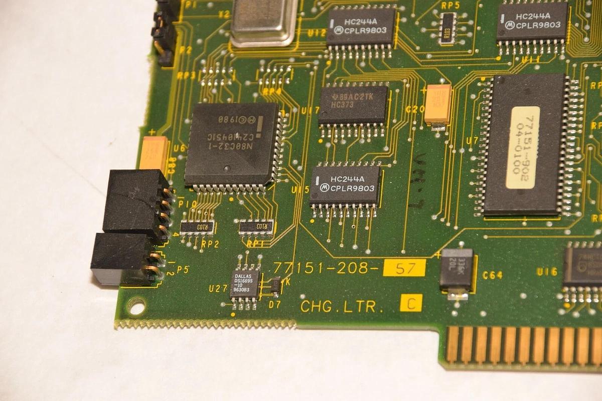 Used ALLEN BRADLEY 77151-207-06A 77151-208-57  CIRCUIT BOARD CARD