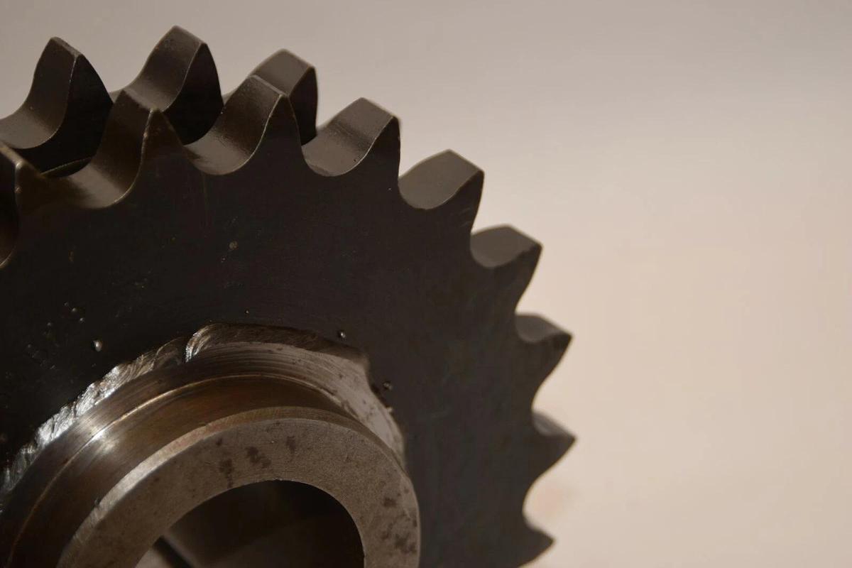 (NEW) MARTIN D80B23 23 Teeth 2-1/4" Bore Double Row Sprocket