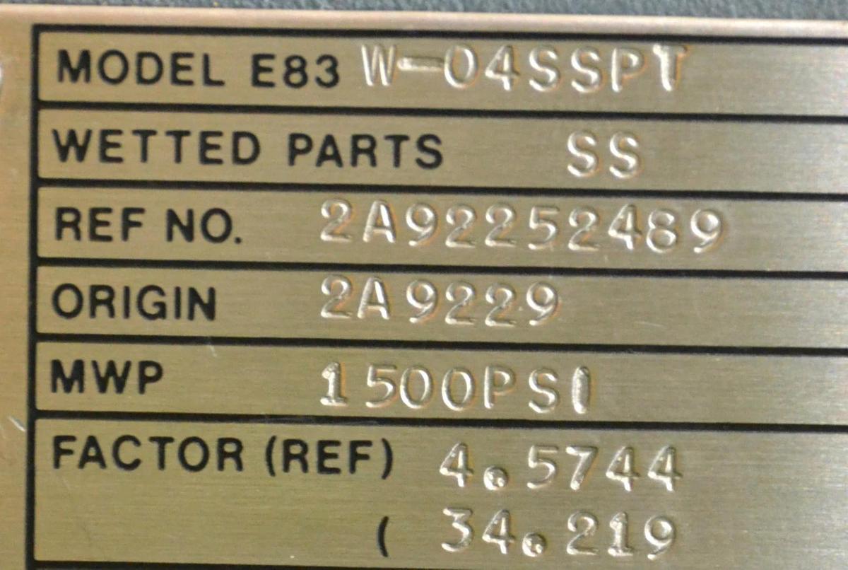 Used FOXBORO TRANSMITTER VORTEX FLOW METER E83 E83W-04SSPT ISD 3 3/4" E83W 04SSPT