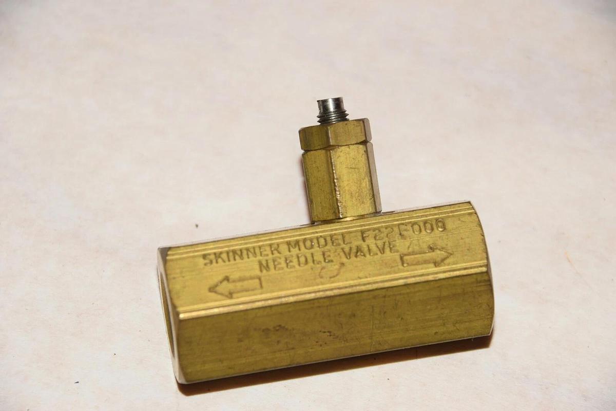 NEW SKINNER F221-000 F221000 NEEDLE VALVE
