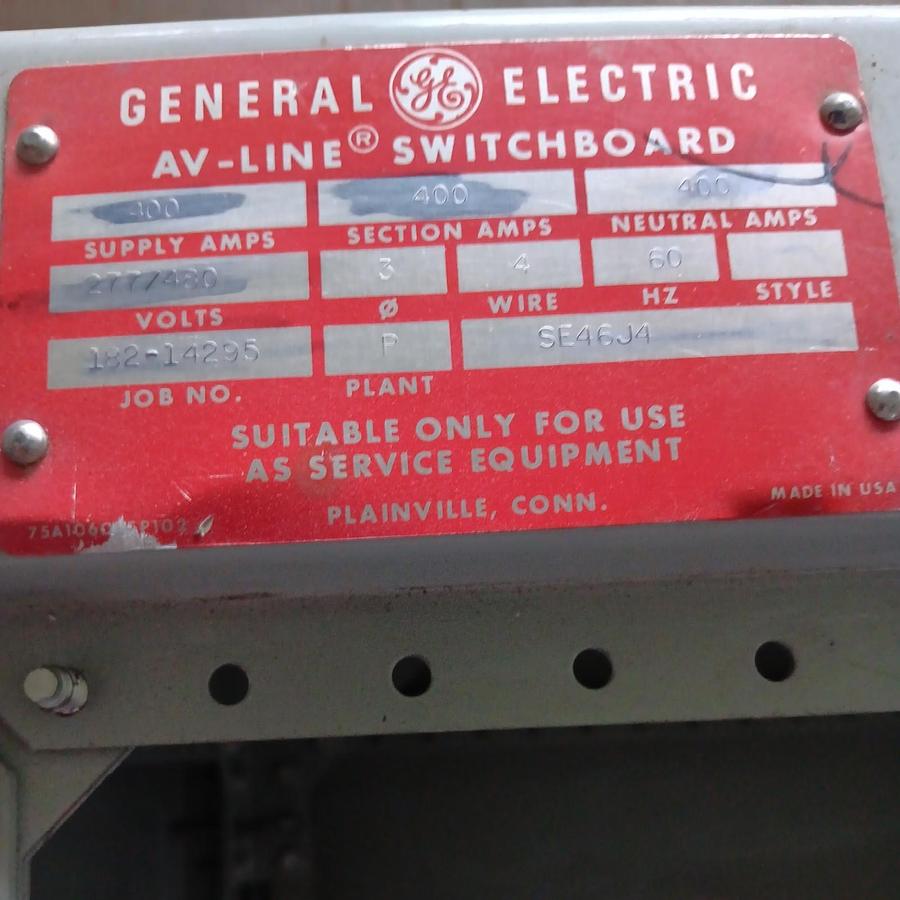 Used SIEMENS CFS364J 200A 50/60Hz 100HP Fusible Disconnect Switch With Lug Cover