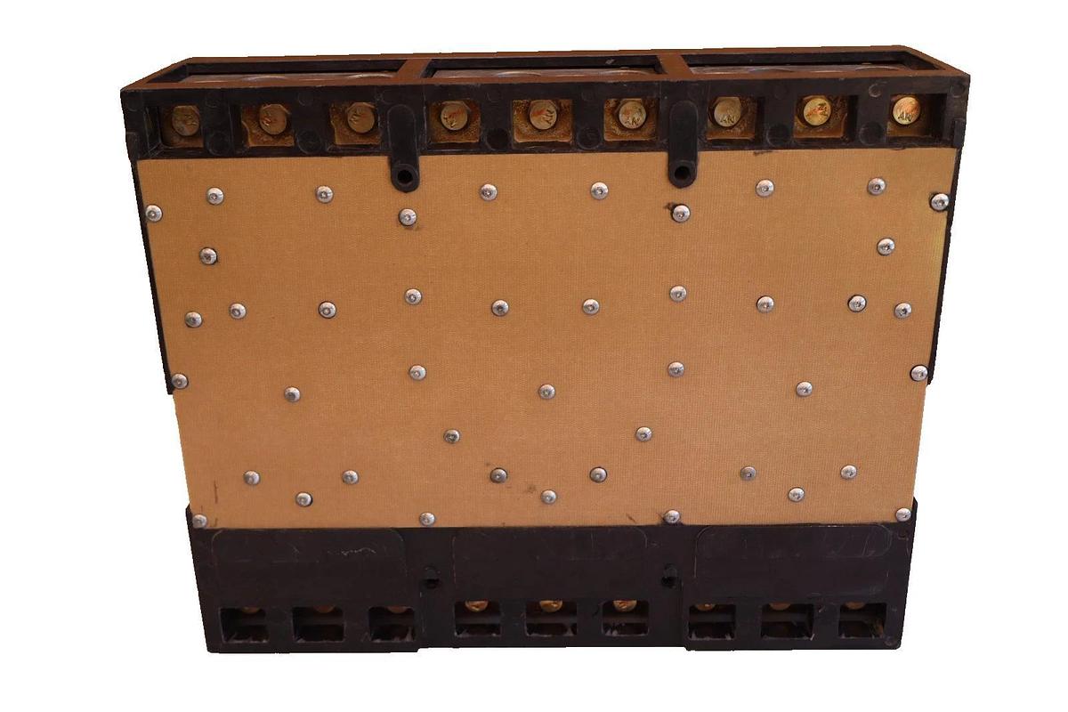 Used Square D Circuit Breaker 800 Amp NAL36800 800A Frame 3Pole