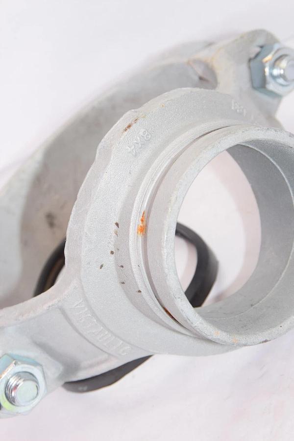 (NEW) VICTAULIC 8" to 4" 8"/219.1mm 920/422 Mech.-T Bolted Branch Outlet Galv.