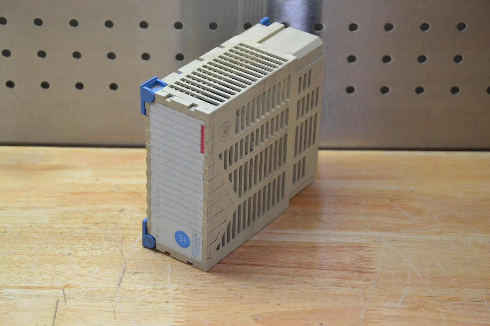 Used Westinghouse Emerson Ovation 1C31129G03 Analog Output PLC Module
