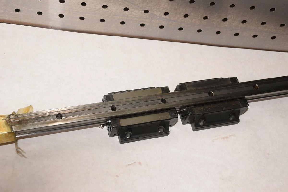 Used THK Linear glide rail " bearing THK Rail A2C 487 SHS20C 2C096