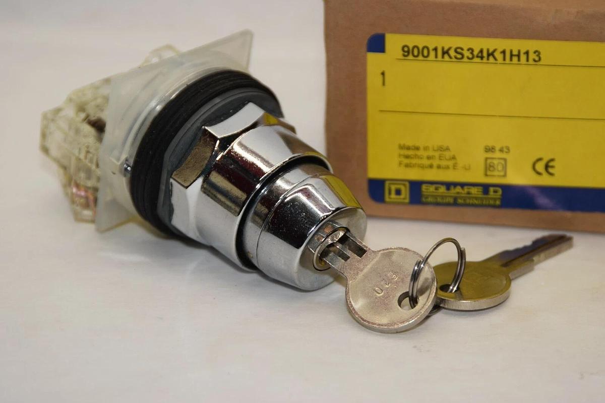 (NEW) SQUARE D 9001KS34K1H13 Key Operated Selector Switch
