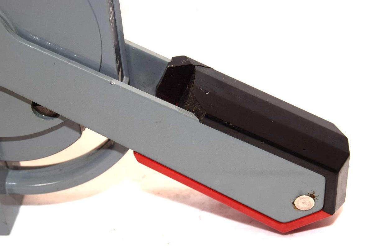 Used Allen Bradley 1494V Disconnect Handle *Chipped*