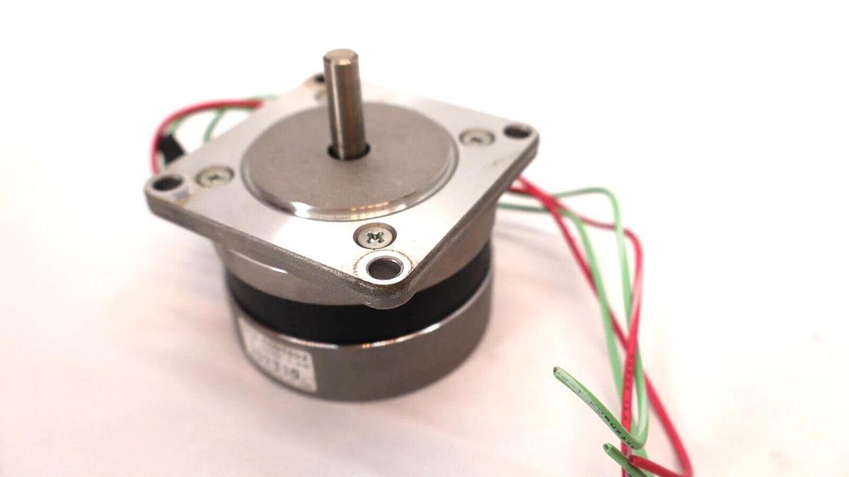 Used Shinano Kenshi Stepping Stepper Motor STH-55D1002 STH55D1002 1.8degStep *NO CONN