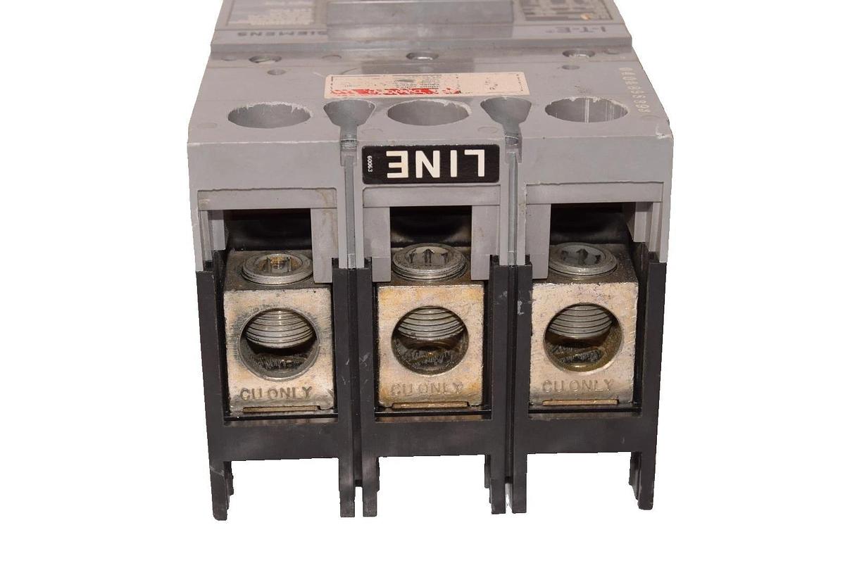 Used Siemens I-T-E Circuit Breaker 200 Amp 200A w/ Chassis HFD63F250 3 Pole 200a trip