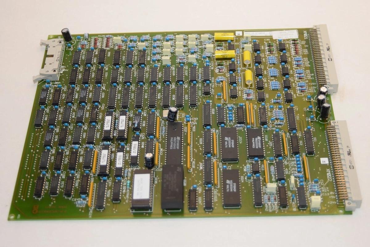 (NEW) MERLIN GERIN / AROZ_US 6740839 34004969 7000 Rev AA TL 01 Control Board