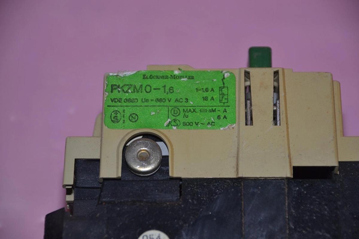 Used KLOCKNER MOELLER CONTACTOR PKZM0-1 PKZM0 1 PKZM01 1-1.6 A 660 V