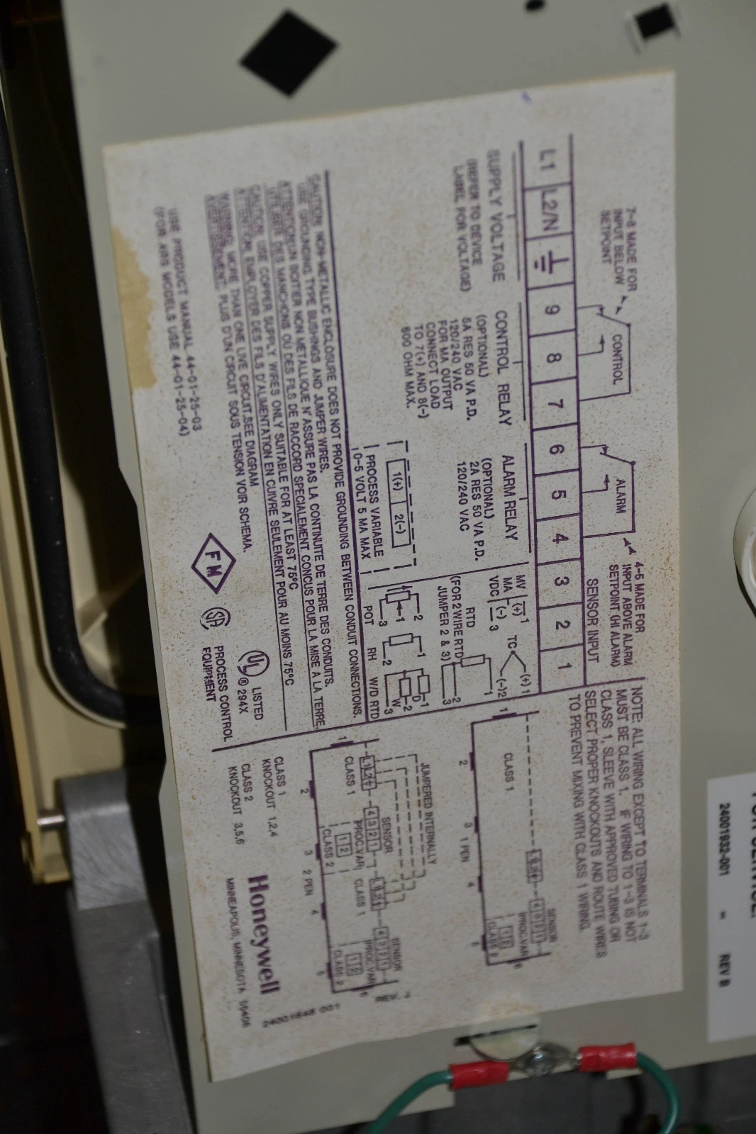 Used HONEYWELL HOTPACK DATA LOGGER CHART RECORDER AR11BMS1005 120 V 26 VA