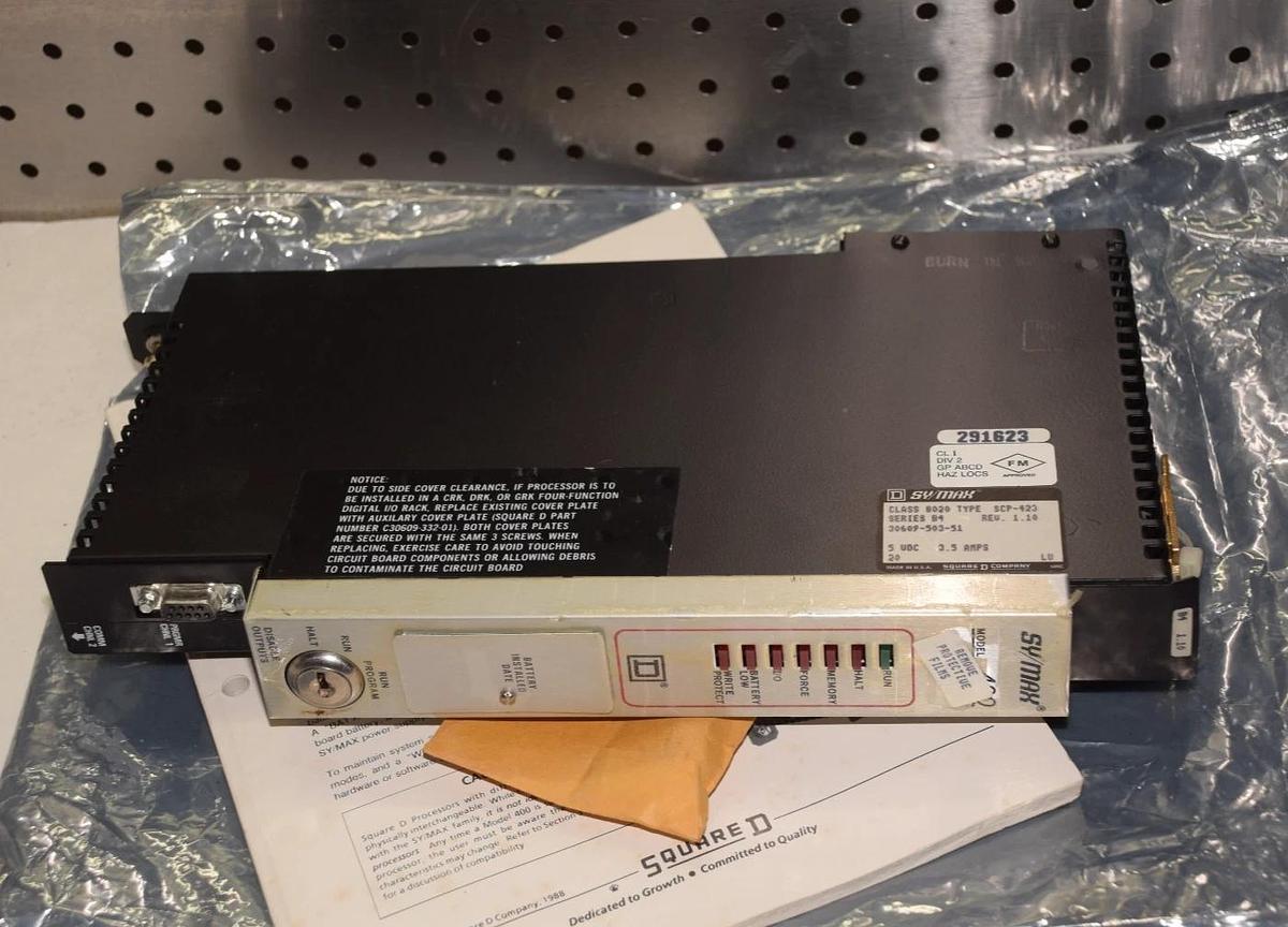Square D SY/MAX Processor CLASS 8020 SCP-423 SER B4 REV 1.10 Model 400  (NEW)