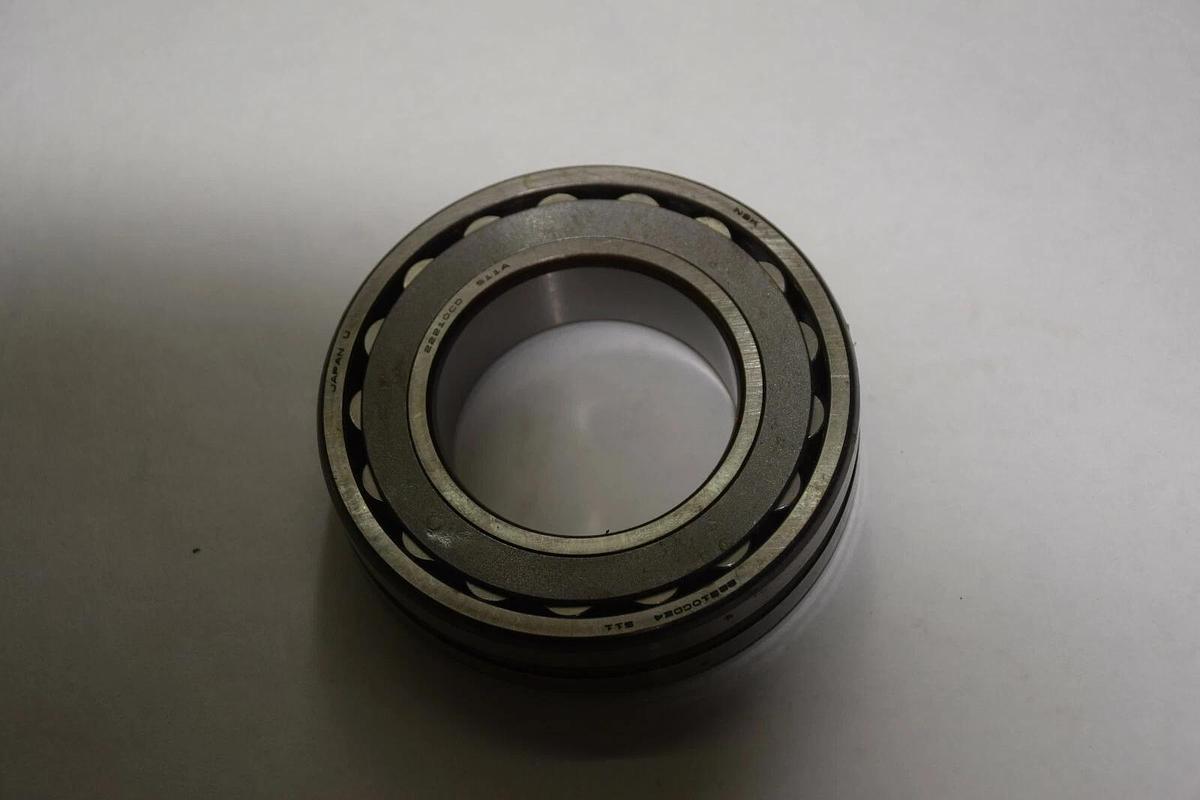 SKF 22210CDE4 S11 22210CD S11A 22210CDE4/S11 SPHERICAL ROLLER BEARING NEW