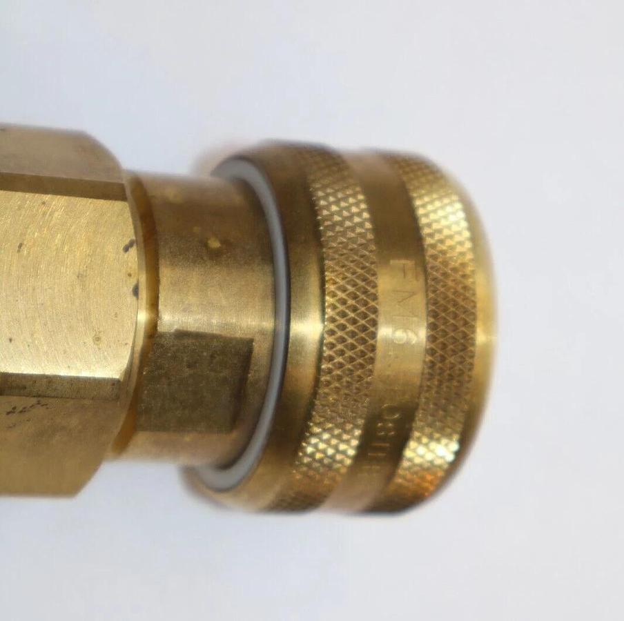 (NEW) FOSTER FM6 , 9099 1" NPT Quick Disconnect Fitting