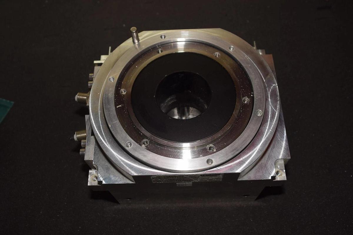 Used Yokogawa Unaxis Servo Motor DR1015B80*1C/L1, B5119203DA, 202RM46966E2