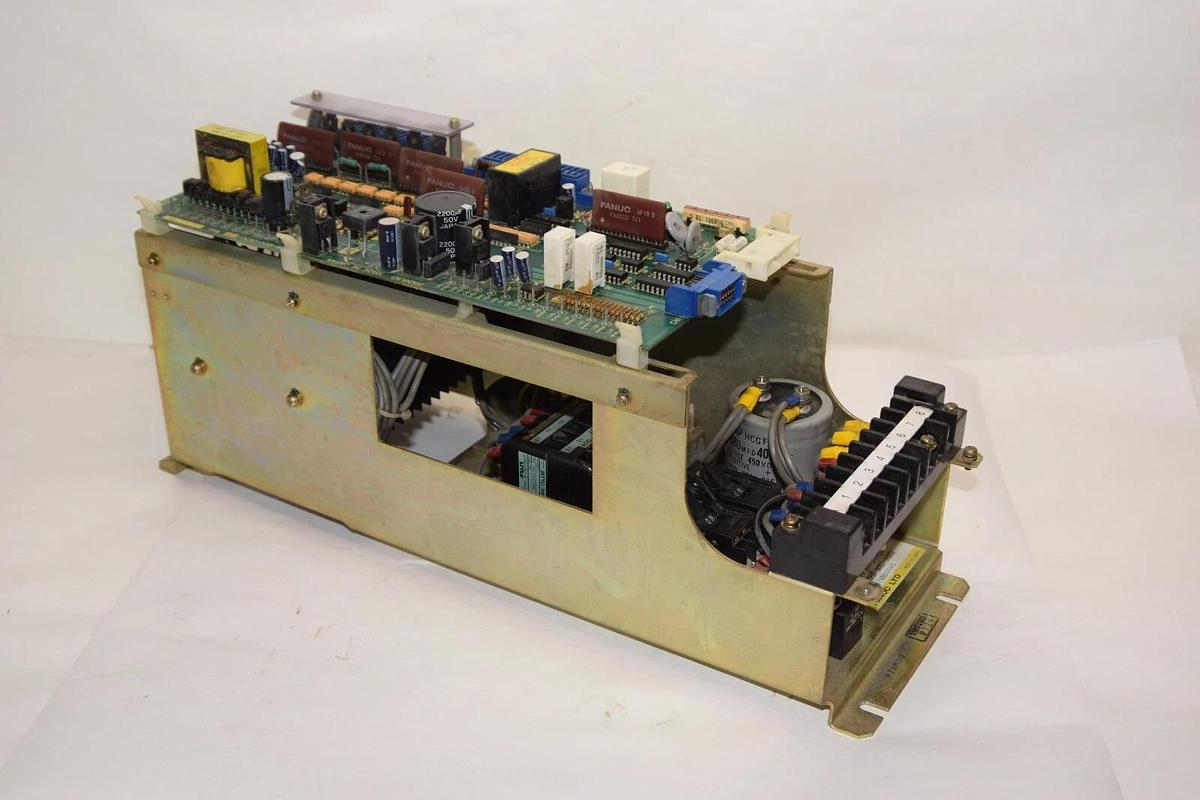 Used FANUC A06B-6057-H003 Servo Amplifier Motor Drive P7XM00045