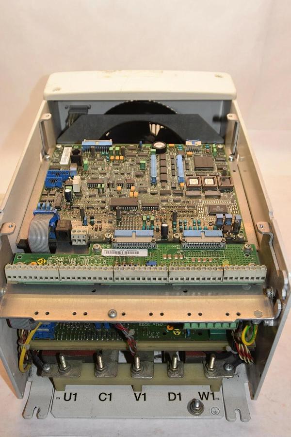 Used ABB ASEA DCS5020100-51-2102100 500V 520Vdc  DCS502-0100-51-2100000