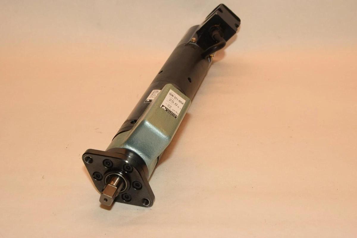 (NEW) SANYO SDN-SP1-025SB SDN-ST1-025A 25.0 Torque Nutrunner Spindle