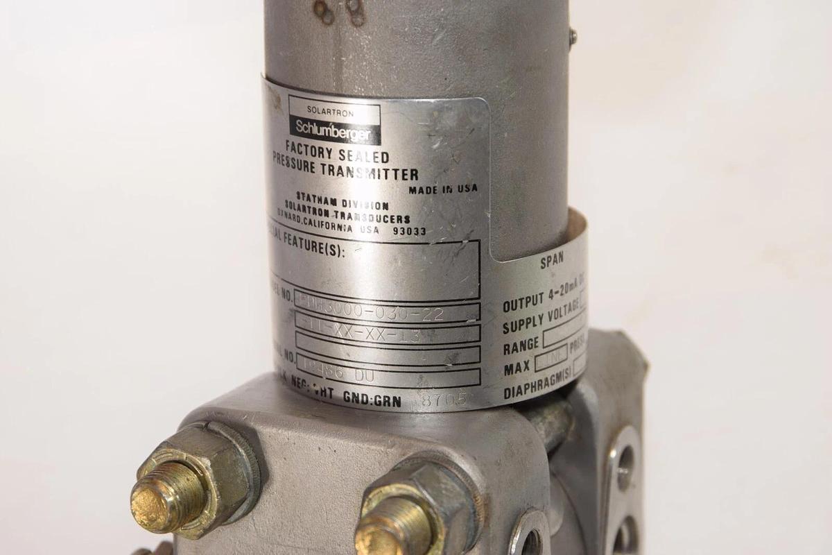 Used SCHLUMBERGER PDH3000-030-22-11-XX-XX-13 30Vdc 0/030 PSID Pressure Transmitter