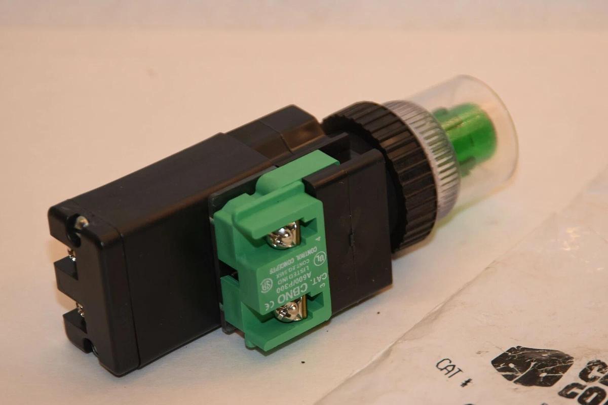 (NEW) CONTROL CONCEPT 22IPBR120LG-XIFCCGN-N0 22IPBR120L 120V Indicator Light