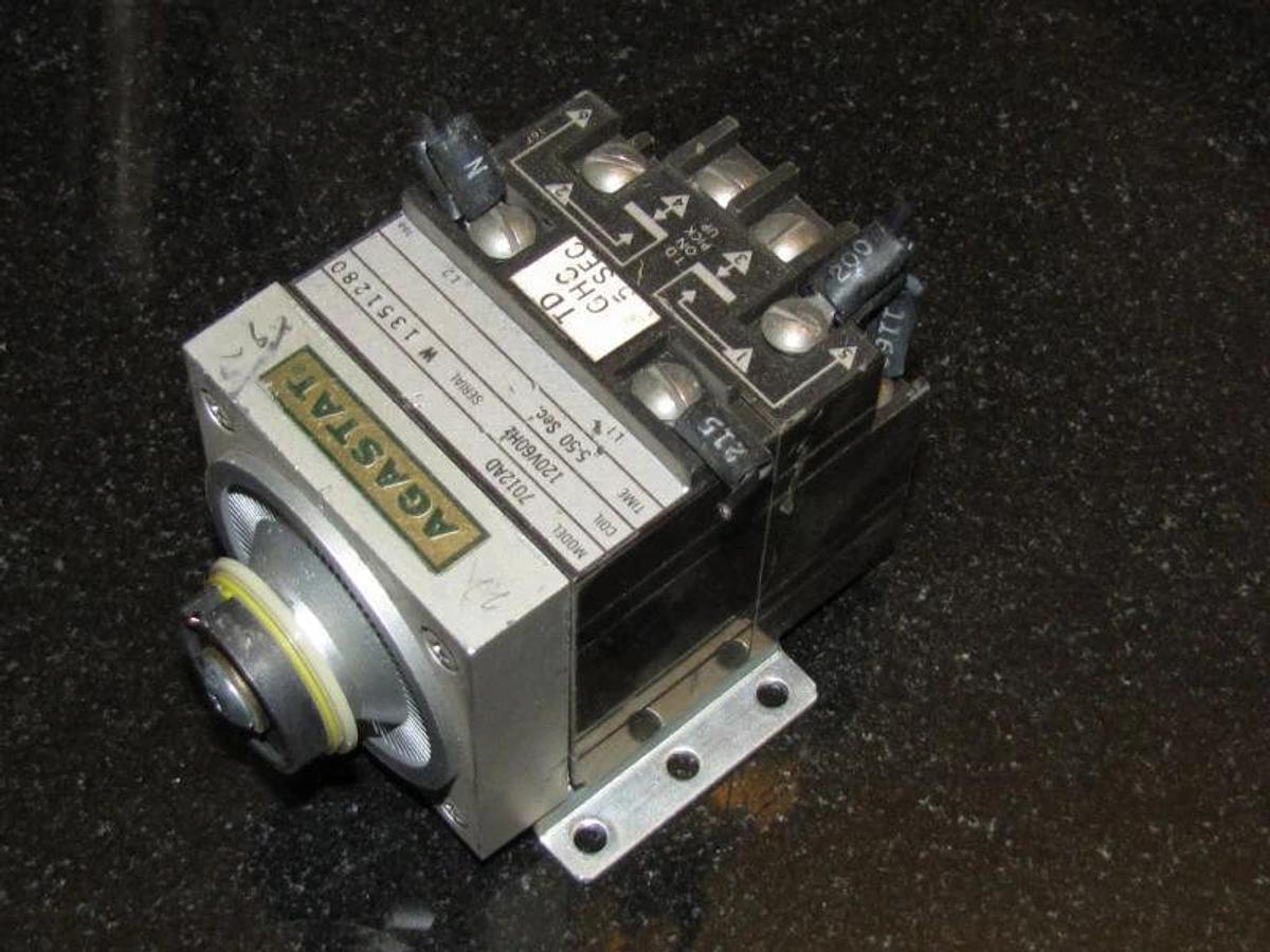 Used Agastat Timer 7012AD 5-50 Sec 120V  Coil MISSING KNOB