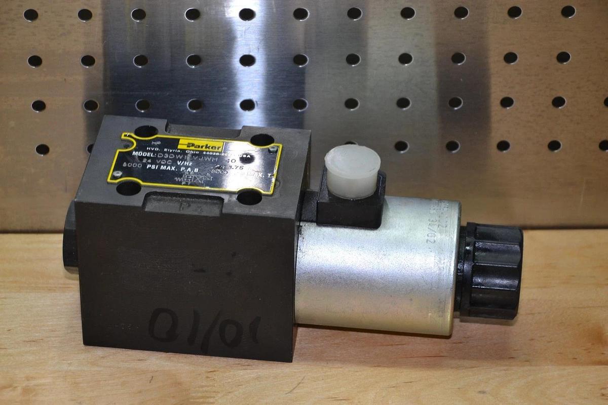 Parker HYDRAULIC VALVE  D3DW1EVJWH-40 D3DW1EVJWH40 5000psi 24vdc New
