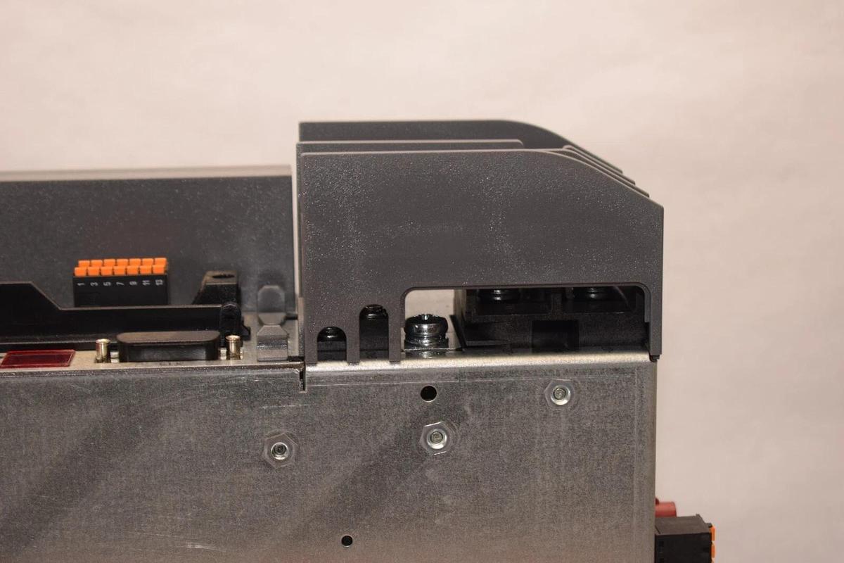 SEW Eurodrive Movidrive Drive MDA90A-0160-503-X-S00 Input: 560v 7.5kw 10hp 16a