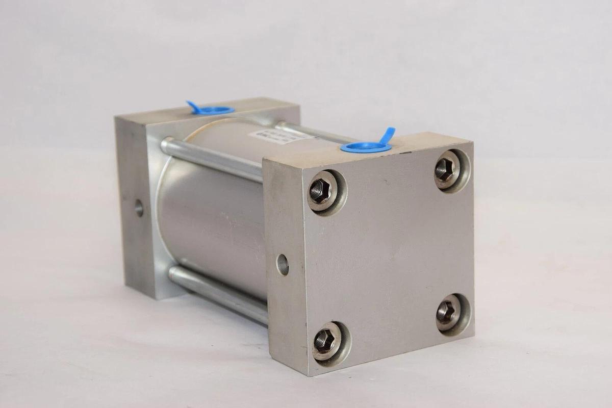 (NEW) SMC NCDA1B325-0300-98258CDN 250psi Tie Rod Cylinder