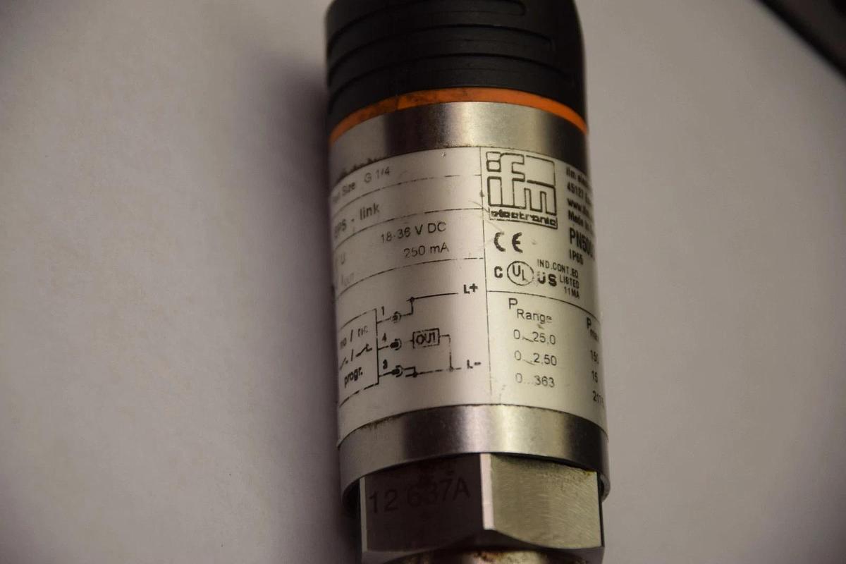 Used IFM Efector Pressure Sensor Unit,  PN5003