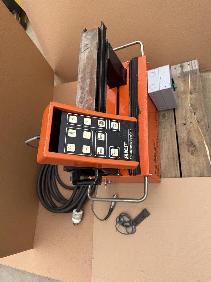 Used SKF TIH-100m/MV Medium Induction Heater for Bearings  400-460V