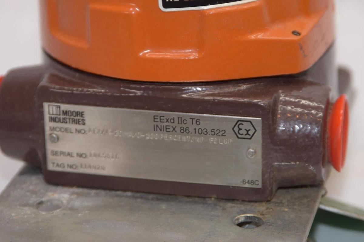 (NEW) MOORE AFX/4-20MA/0-100percent/NP , 9516 0-100% Gauge