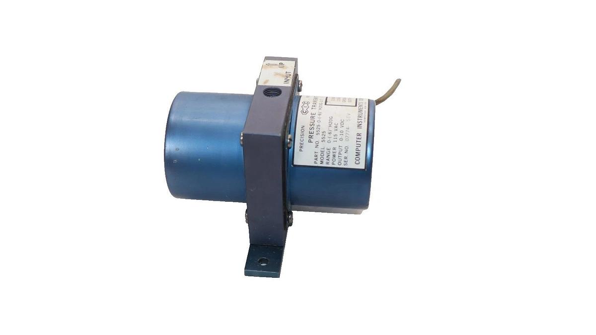 Used Computer Instruments Corporation 5525-0-(-6)"H20G-3.7 5525 Pressure Transmitter