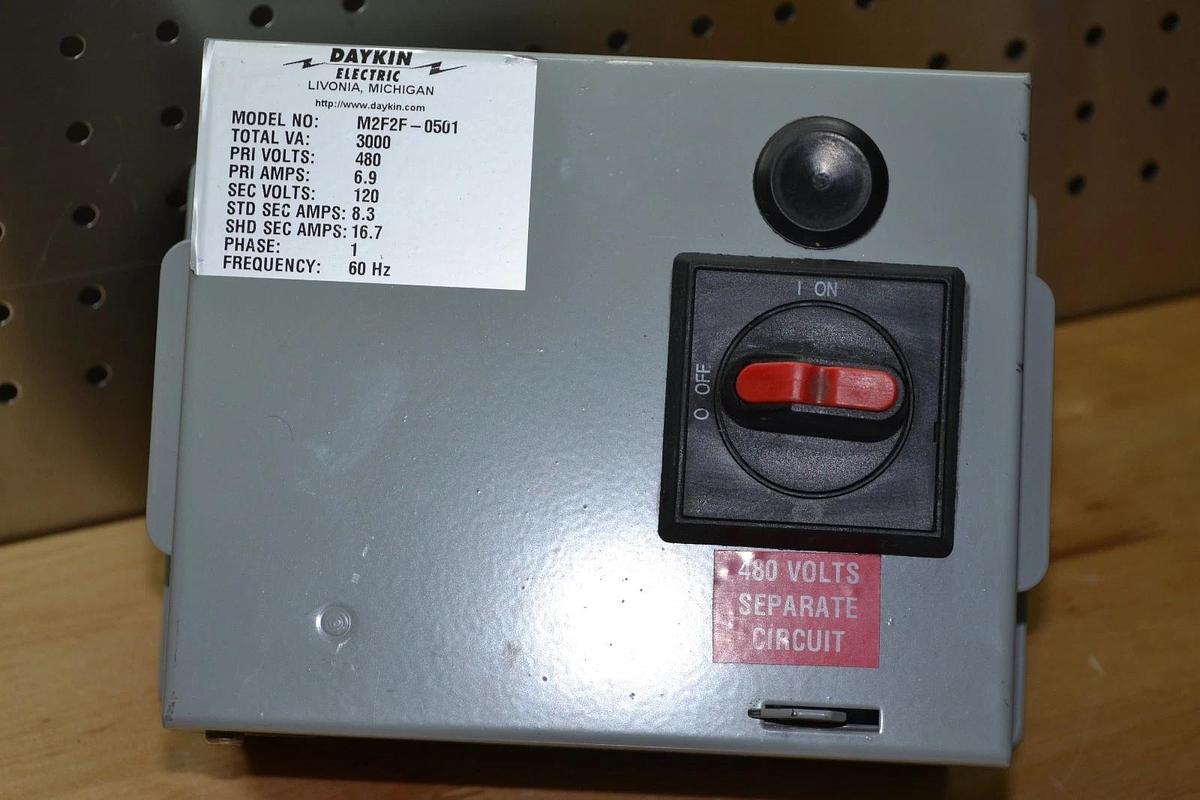 DAYKIN ELECTRIC M2F2F-0501 M2F2F TRANSFORMER DISCONNECT 480v NEW