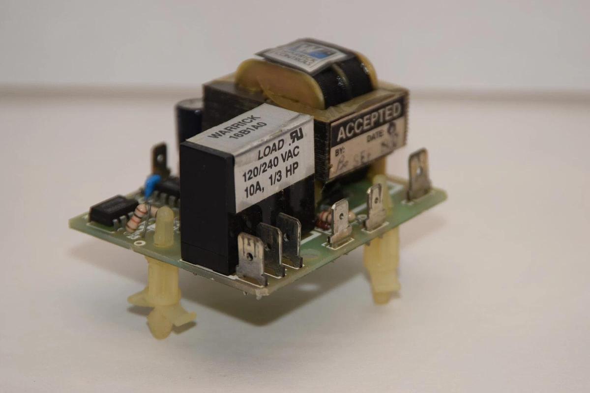 Used WARRICK CONTROLS 16B1A0 Circuit Board