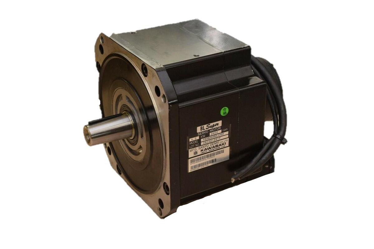 Used Kawasaki Sanyo Denki BL Super Servo Motor P80B22450LCX2A  4.2 KW  2400 RPM