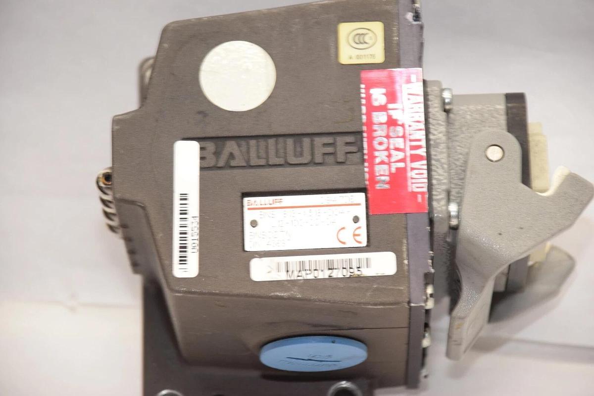 Used BALLUFF BNS-813-X518-D04-L12-100-22-04 BNS813X518D04L12 Mechanical Limit Switch