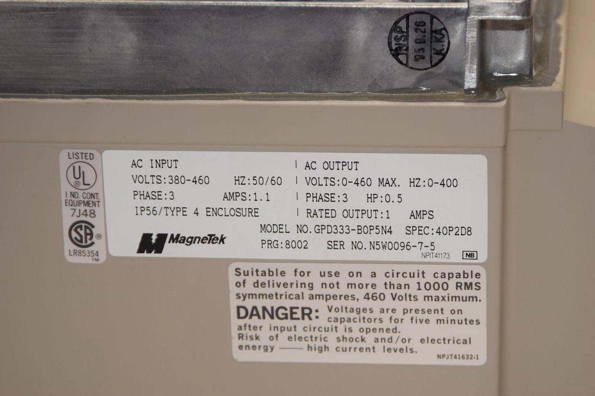 (NEW) MAGNETEK GPD333-B0P5N4 8002 B0P5N4 460V 3Ph Adjustable Frequency Drive